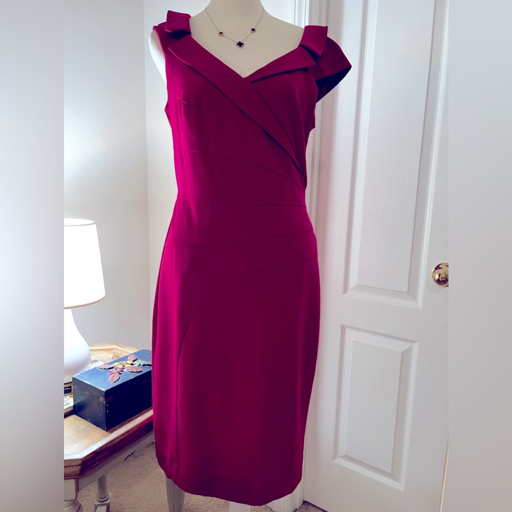 New York & Company. Fuchsia Pink midi dress. Size 8.